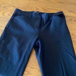 Andrew Marc Capri size 10